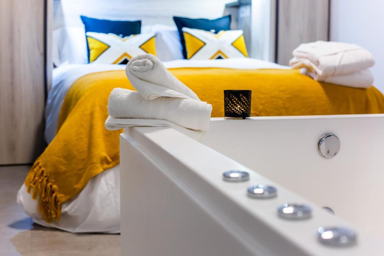 Apartamentos Hervas Suites Eksteriør bilde