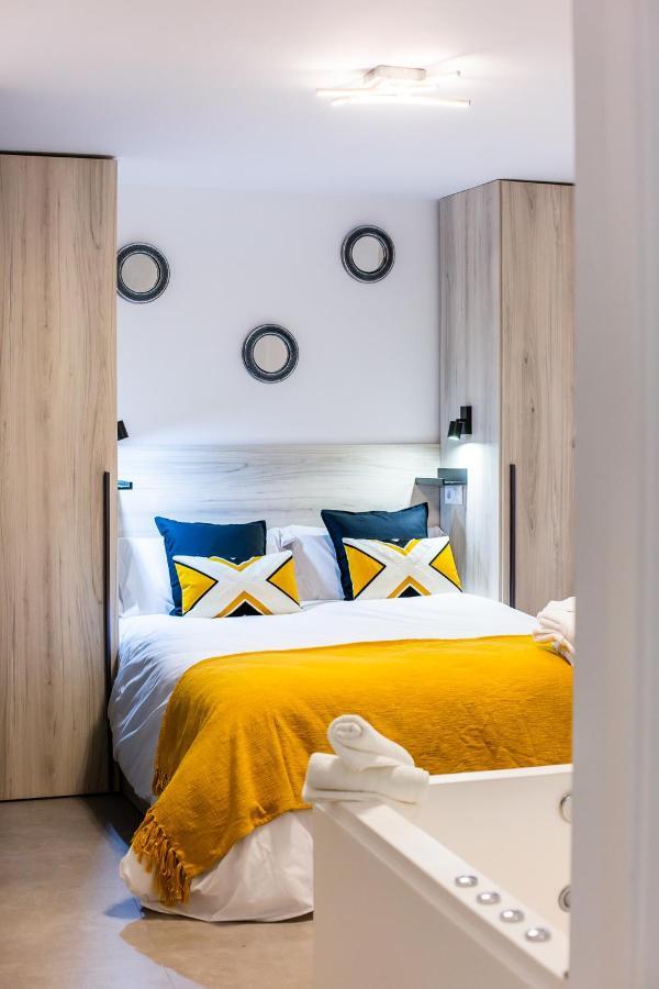 Apartamentos Hervas Suites Eksteriør bilde